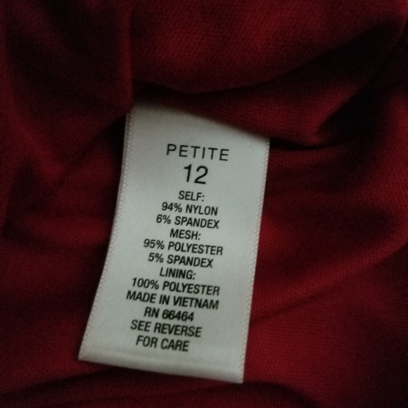 👗 Roz & Ali Dress - Picture 3 of 7